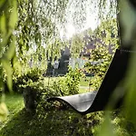 Отель Strasserwirt - Ansitz Zu Tirol 4*