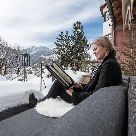 Strasserwirt - Ansitz Zu Tirol 4* ستراسن