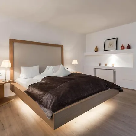 Strasserwirt - Ansitz Zu Tirol 4* ستراسن