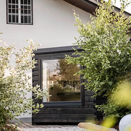 Strasserwirt - Ansitz Zu Tirol