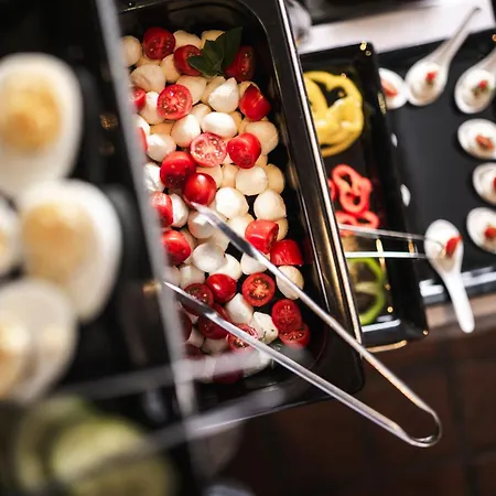 Strasserwirt - Ansitz Zu Tirol 酒店