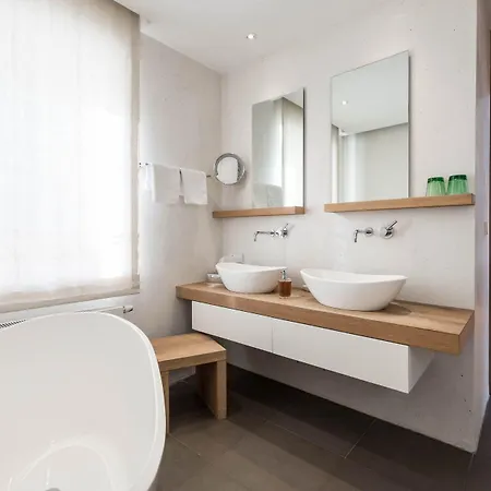 Strasserwirt - Ansitz Zu Tirol 4* Штрассен