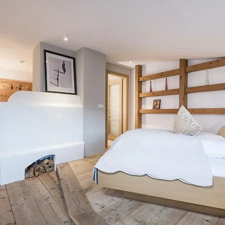 Hotel Strasserwirt - Ansitz Zu Tirol Strassen