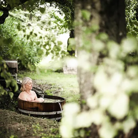 Strasserwirt - Ansitz Zu Tirol Hotel